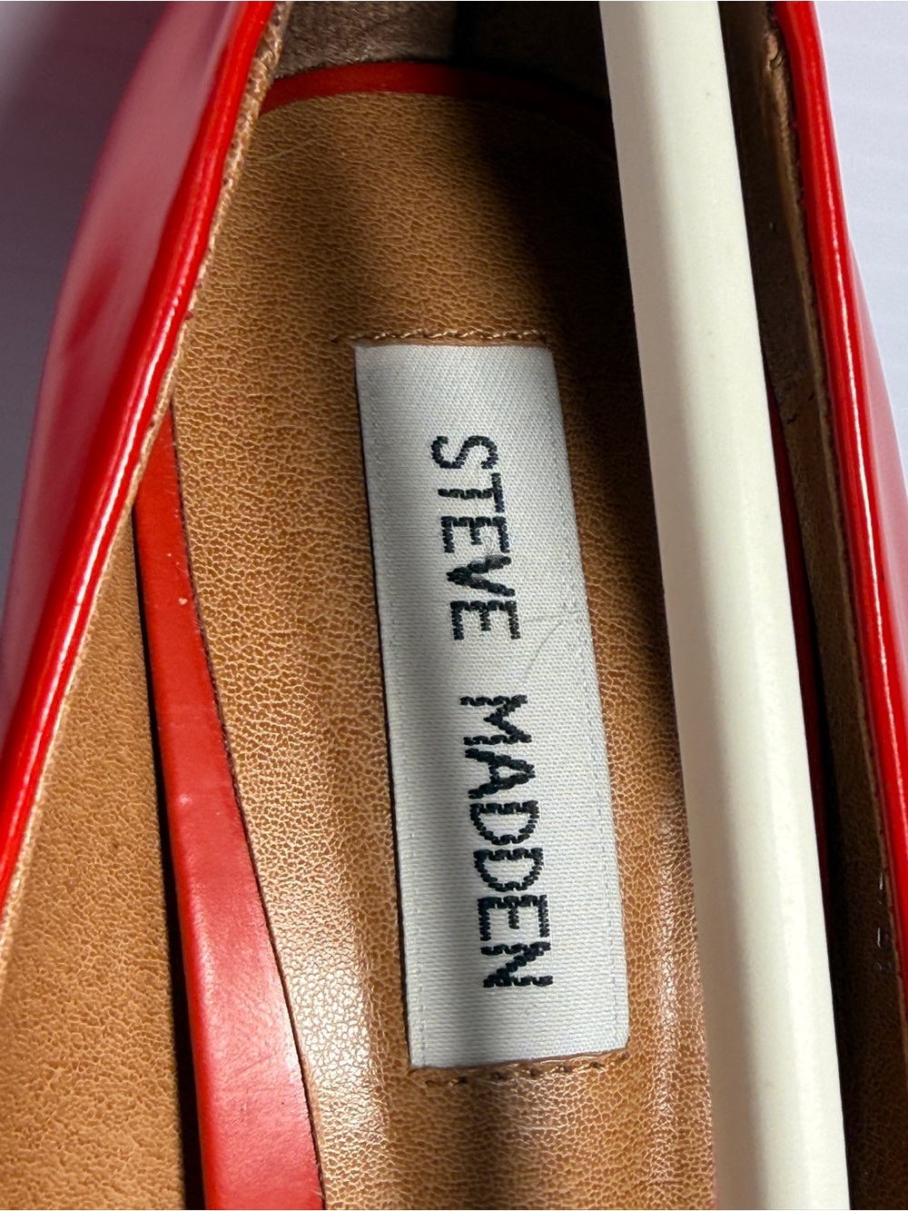 Steve Madden& Mix 6  Beige, Pink Red Pointed Toe Pumps - Picture 3 of 16